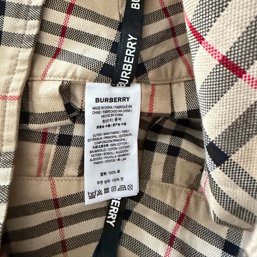 Burberry Zoe Vintage Check Asymmetrical
Kilt Mini Skirt Size M - Picture 12 of 12